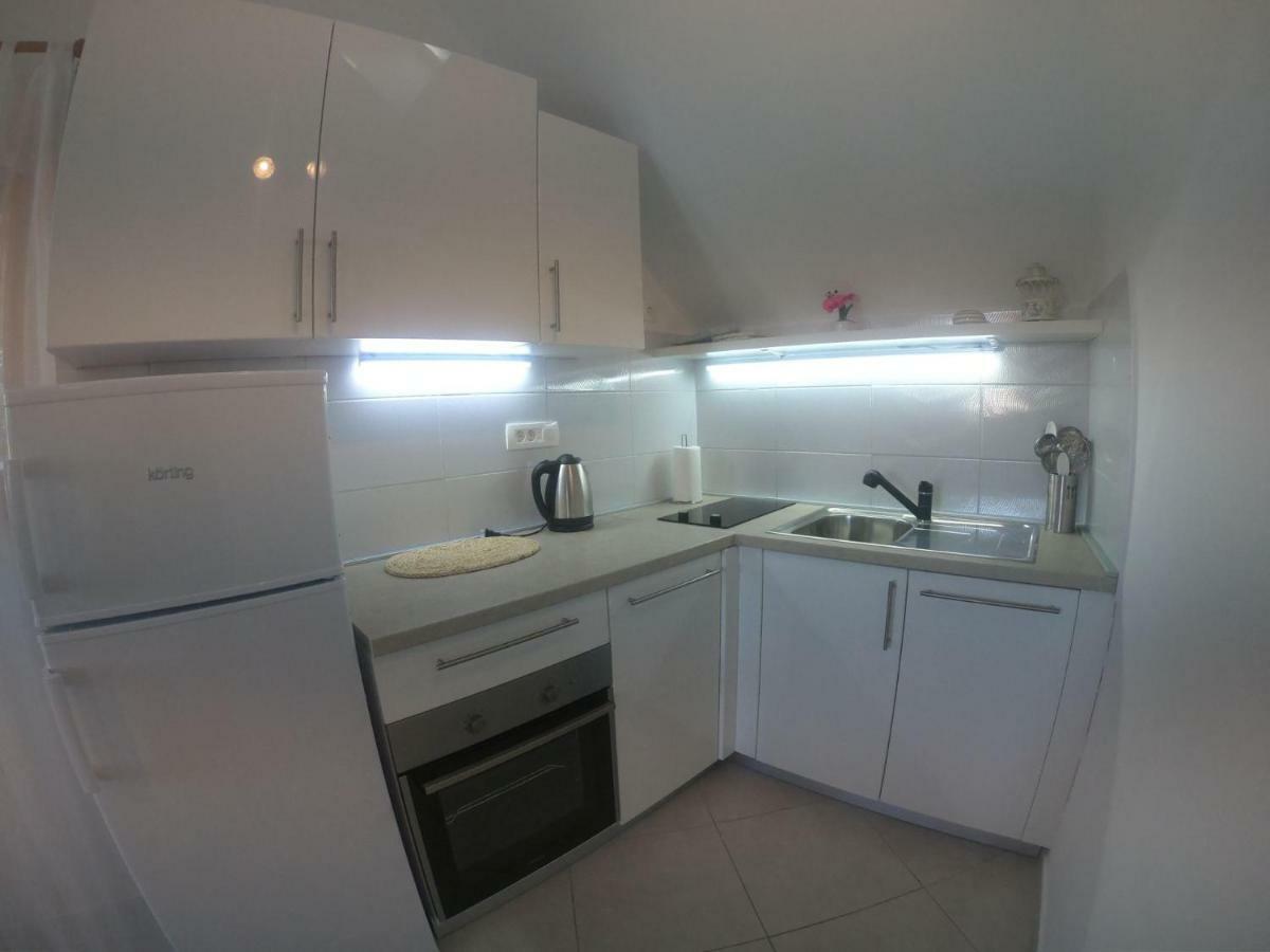 Apartment Vesna Primosten Bagian luar foto