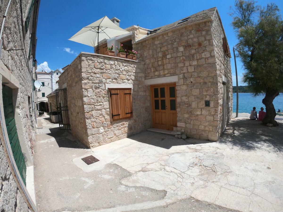 Apartment Vesna Primosten Bagian luar foto